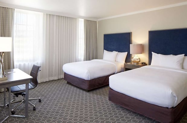 Images Redmont Hotel Birmingham, Curio Collection by Hilton