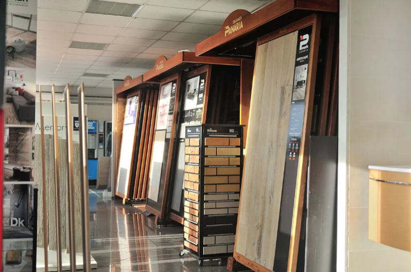 Images Ditta Romano Magnante Show Room