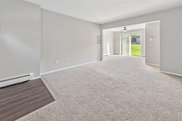 Images Fox Pointe Apartment Homes