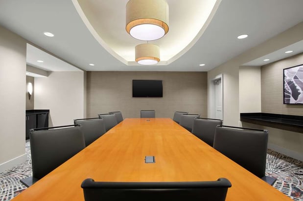Images Embassy Suites by Hilton Newark Airport