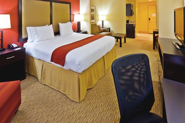 Images Holiday Inn Express & Suites Nashville-Opryland by IHG
