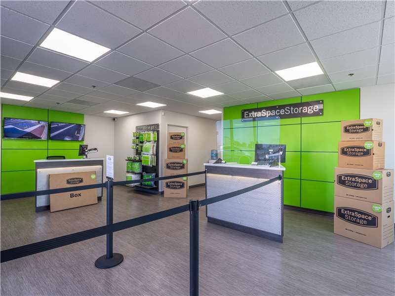 Office - Extra Space Storage at 9353 Mariposa Rd, Hesperia, CA 92345