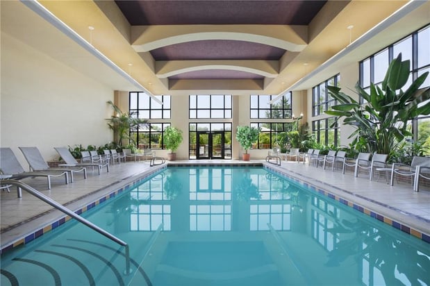 Images Embassy Suites by Hilton at Hot Springs Convention Center