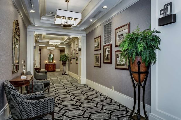 Images Hampton Inn & Suites Mobile- Downtown Historic District