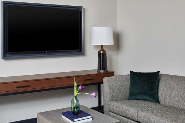 Images Cumberland House Knoxville, Tapestry Collection by Hilton