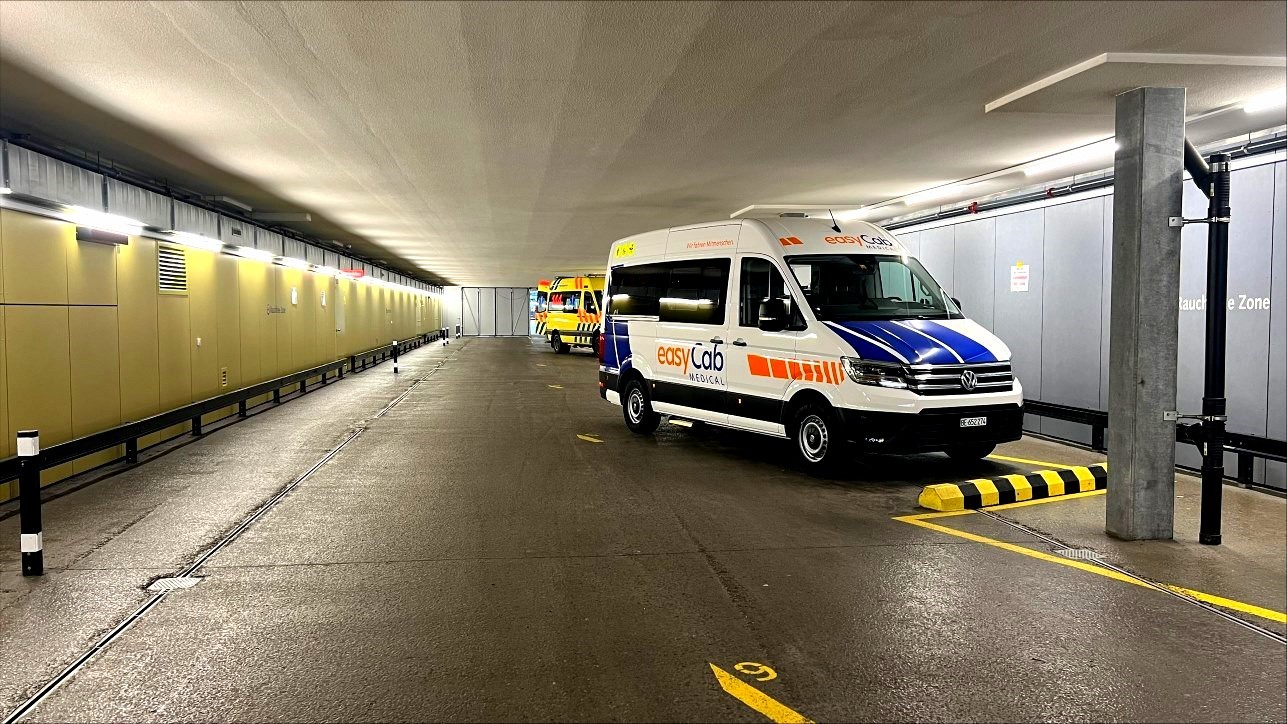 Bilder easyCab medical AG