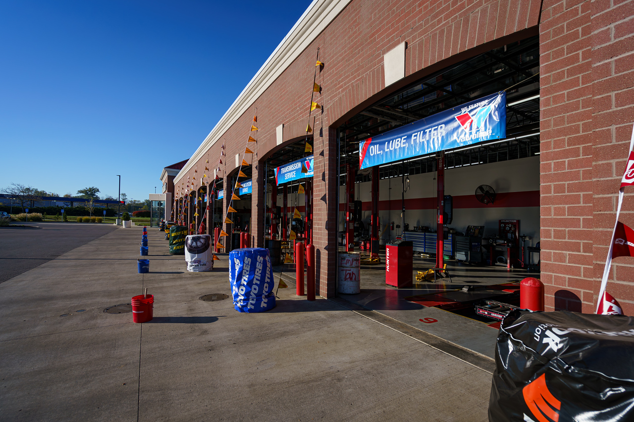 Tire Discounters Eastgate Batavia | Tires, Wheels, Services, Fluids, & more