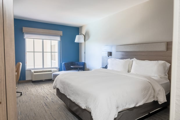 Images Holiday Inn Express & Suites Vicksburg by IHG