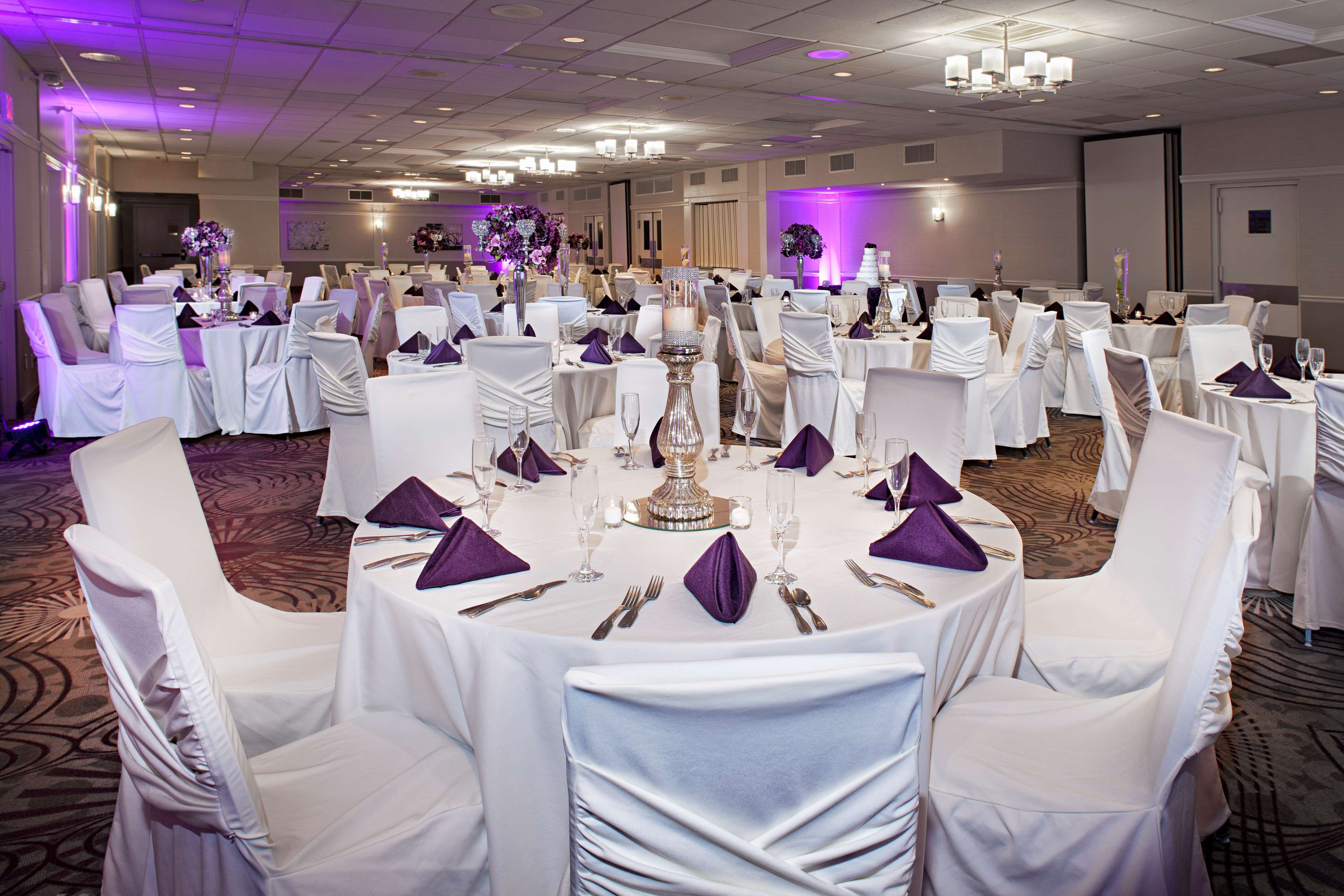 Best Western Plus Steeplegate Inn in Davenport, IA (Hotels & Motels