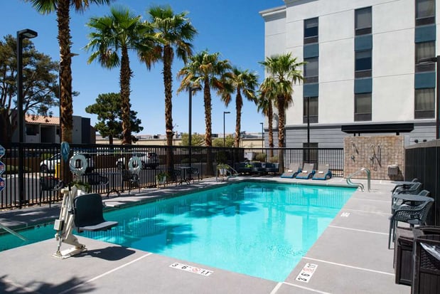 Images Hampton Inn & Suites Las Vegas Airport