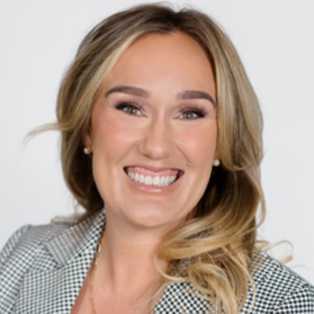 Images Edward Jones - Financial Advisor: Holli Mitchell