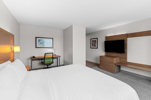 Images Holiday Inn Express & Suites Austin SW - Sunset Valley by IHG