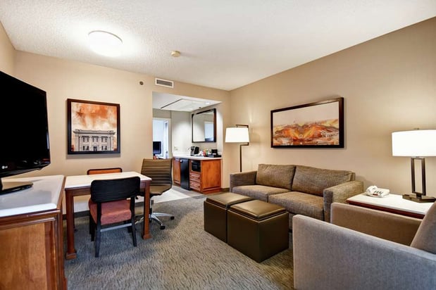 Images Embassy Suites by Hilton Little Rock