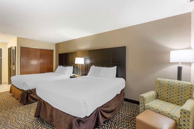 Images Best Western St. Louis Inn