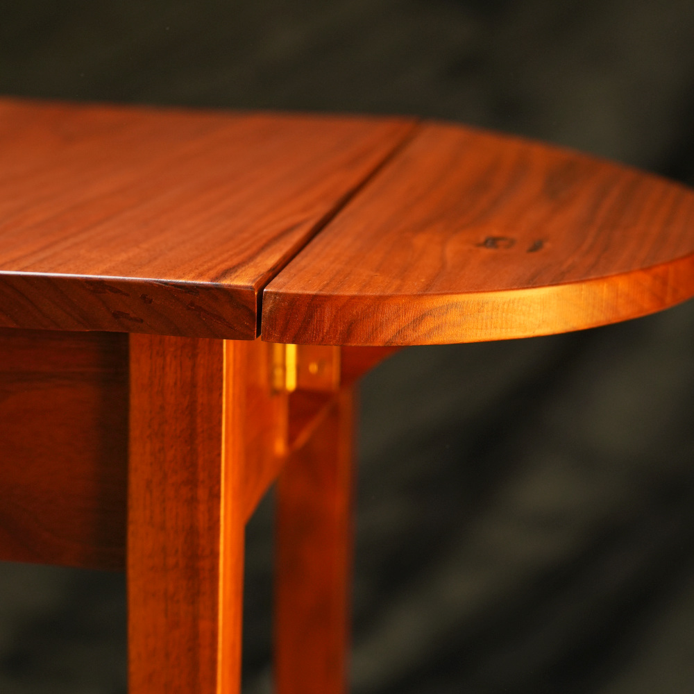 Drop Leaf Joint Refinished Close Up