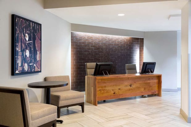 Images DoubleTree Suites by Hilton Hotel Nashville Airport