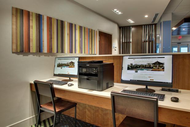 Images Holiday Inn Express & Suites Mt Sterling North by IHG