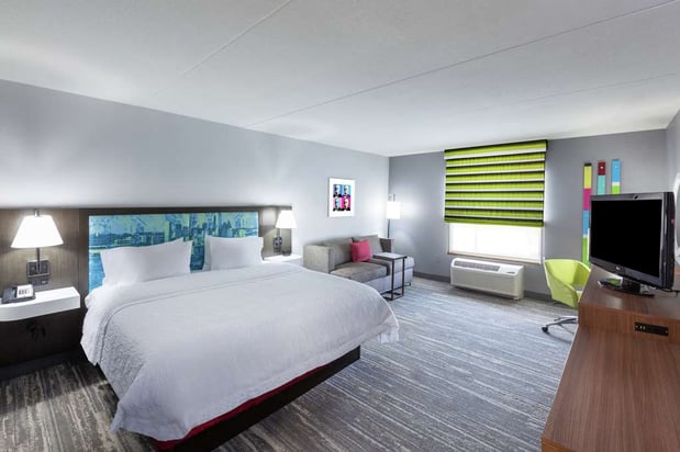 Images Hampton Inn & Suites Houston-Bush Intercontinental Aprt