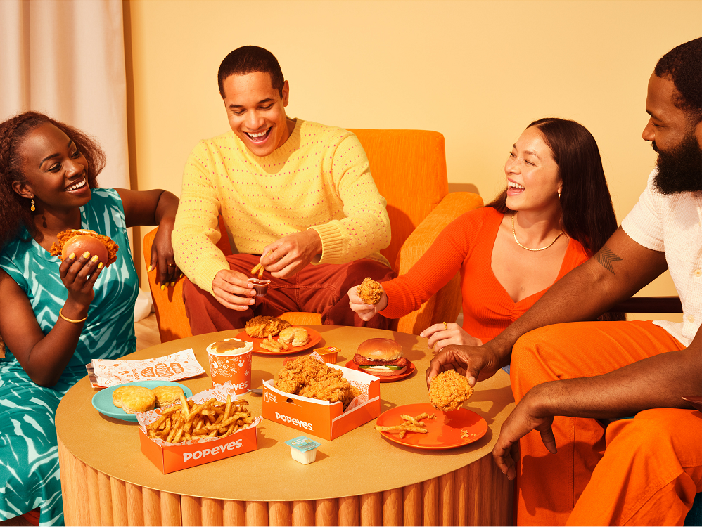 Popeyes Family Feast Meal Popeyes Louisiana Kitchen San Jose (408)923-2645