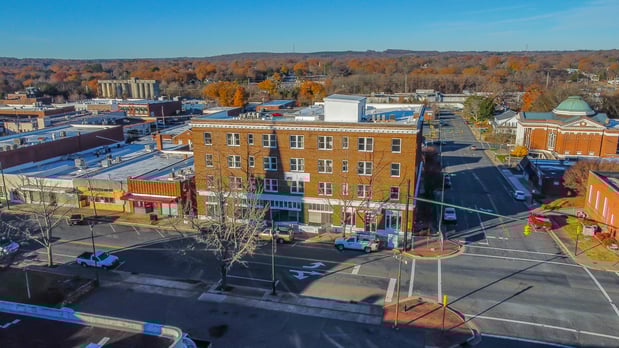 Images Stanly 4 Rent