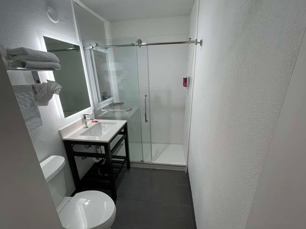 Images The Midtowner Hotel, SureStay Collection by Best Western