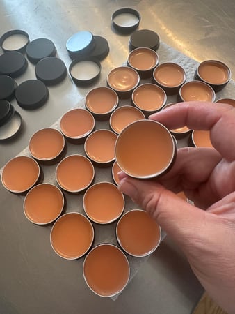 Images Ollie Skincare