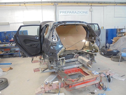 Images Autocarrozzeria Vezzani e Fortini