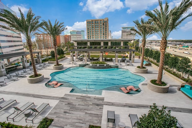 Images The McKinley at Memorial City