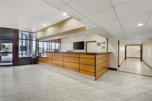 Images Best Western Plus York Hotel & Conference Center