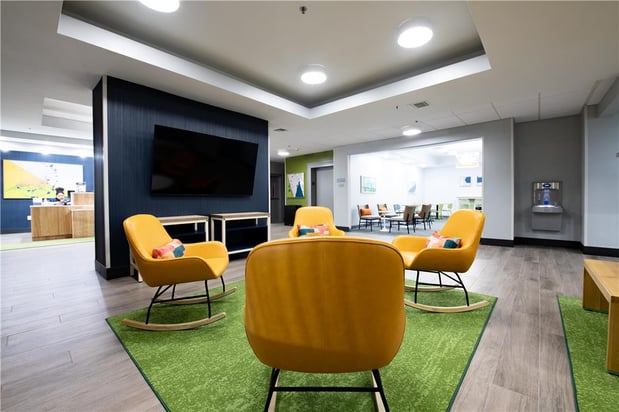Images Spark by Hilton Lafayette South