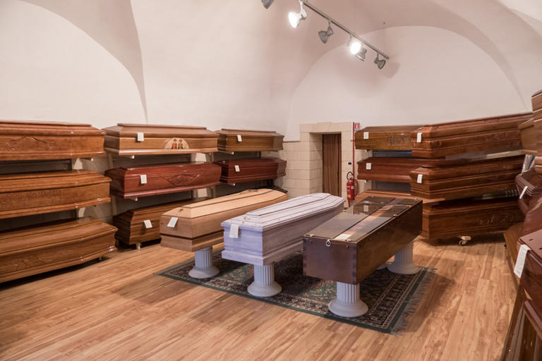 Images Agenzia Funebre Regano