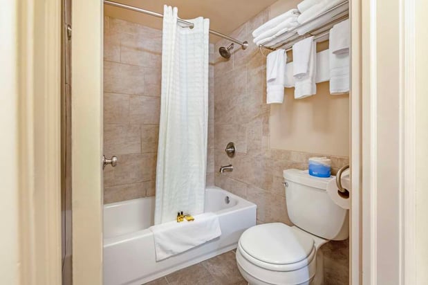 Images Best Western Plus Concord Inn