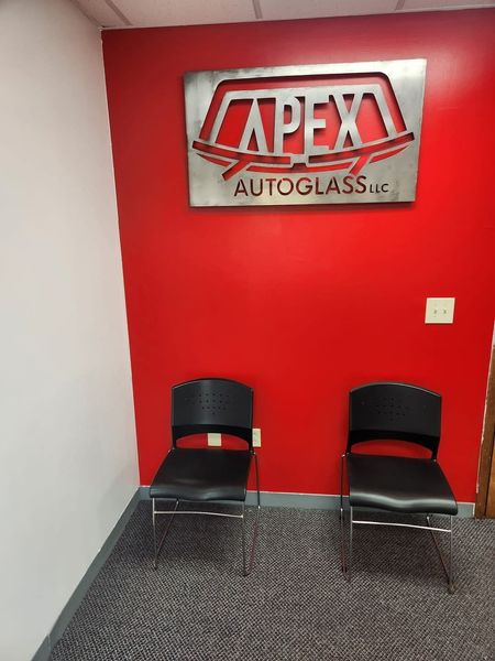 Images Apex Auto Glass LLC