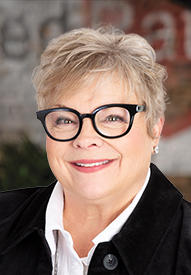 Gloria Allan Loan officer headshot