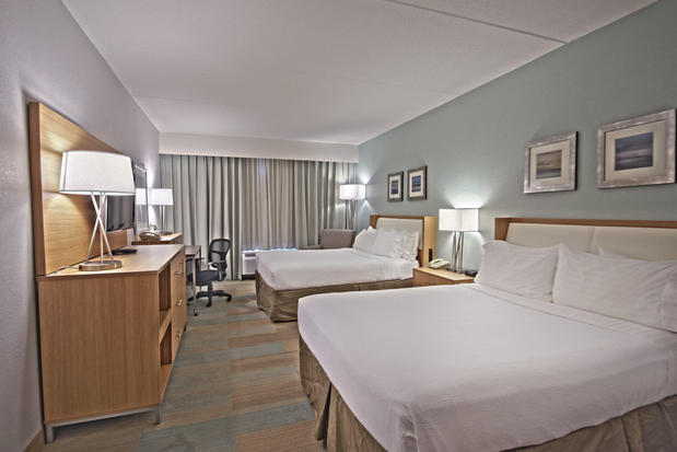 Images Holiday Inn Manahawkin/Long Beach Island, an IHG Hotel