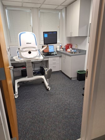 Images Retina Institute of Illinois