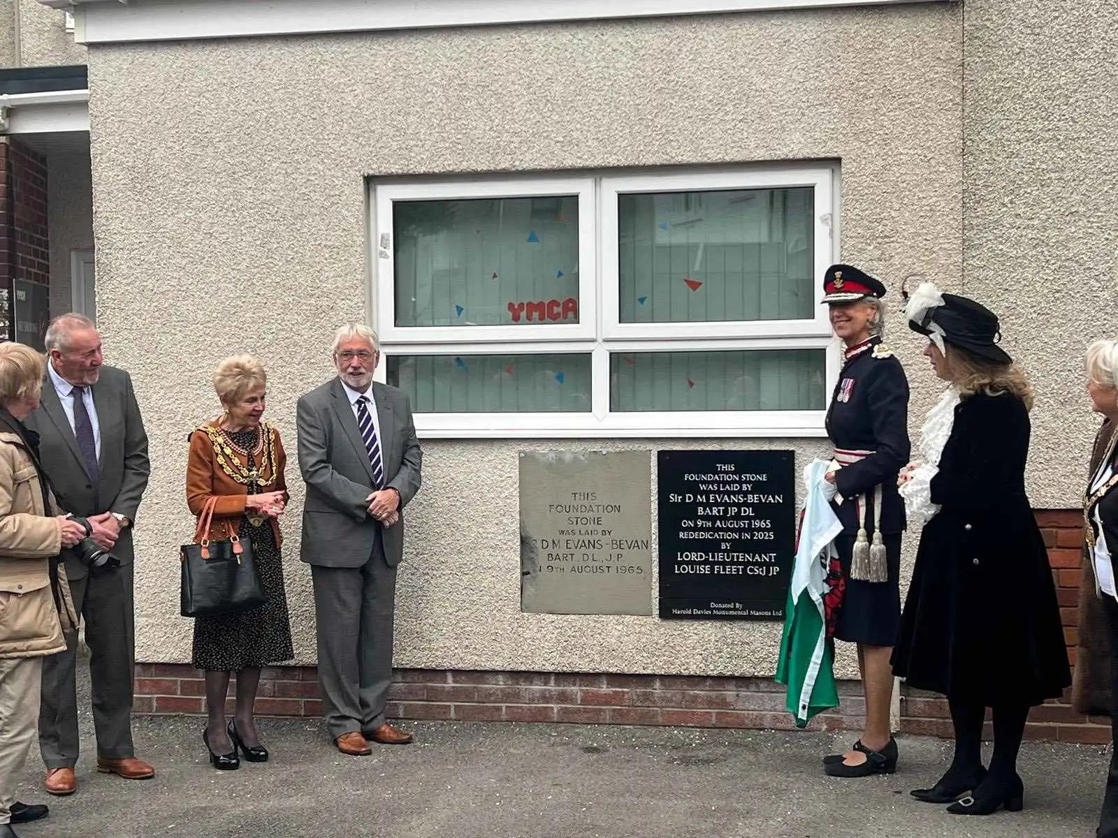 Images Harold Davies Monumental Masons Ltd