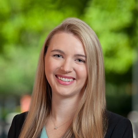 Dr Carlin R. Hauck