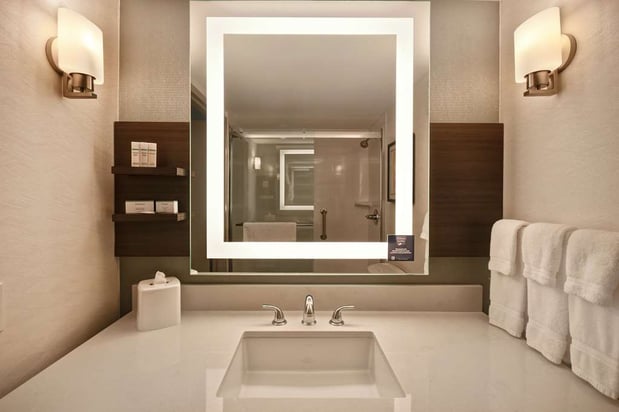 Images Hilton Garden Inn Detroit Metro Airport