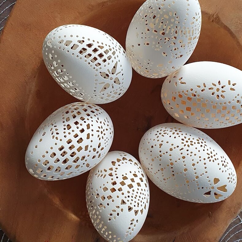 Bilder Gabriele Krecht - Wachstechnik Ostereier & Christbaumkugeln