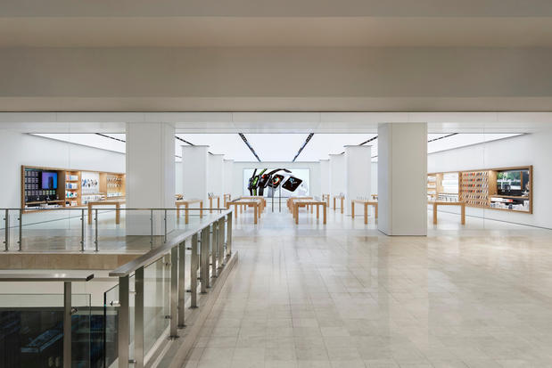 Images Apple Montgomery Mall