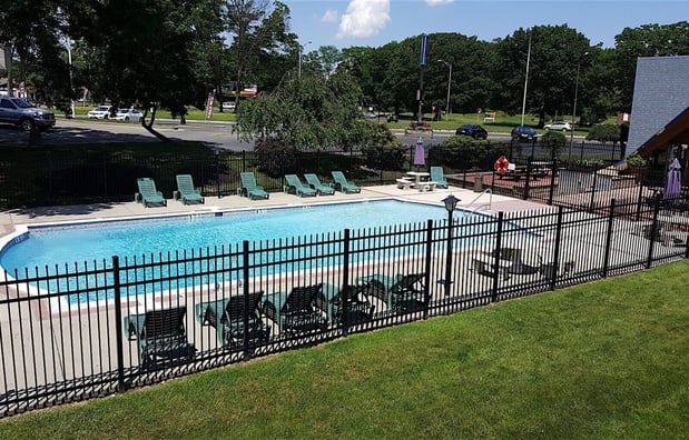 Images Crystal Inn Neptune