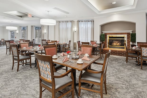 Images HeartLands Assisted Living at Severna Park