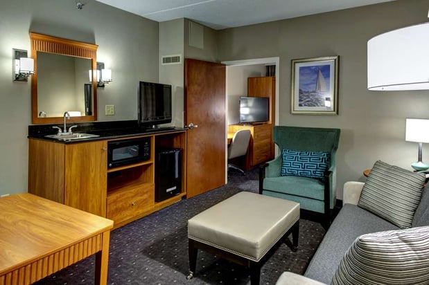 Images Embassy Suites by Hilton Williamsburg