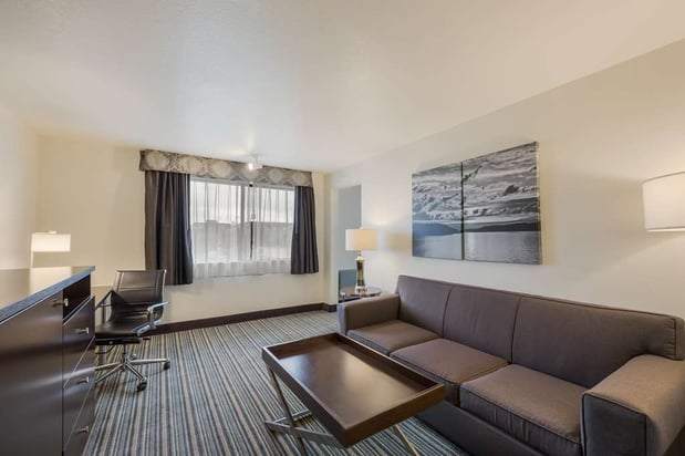 Images Best Western Alderwood