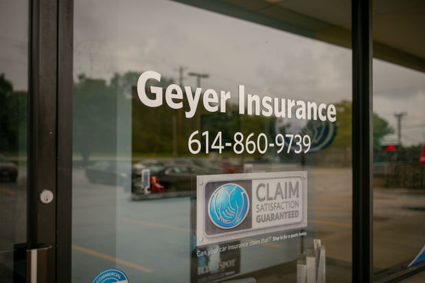 Images Daffney Geyer: Allstate Insurance