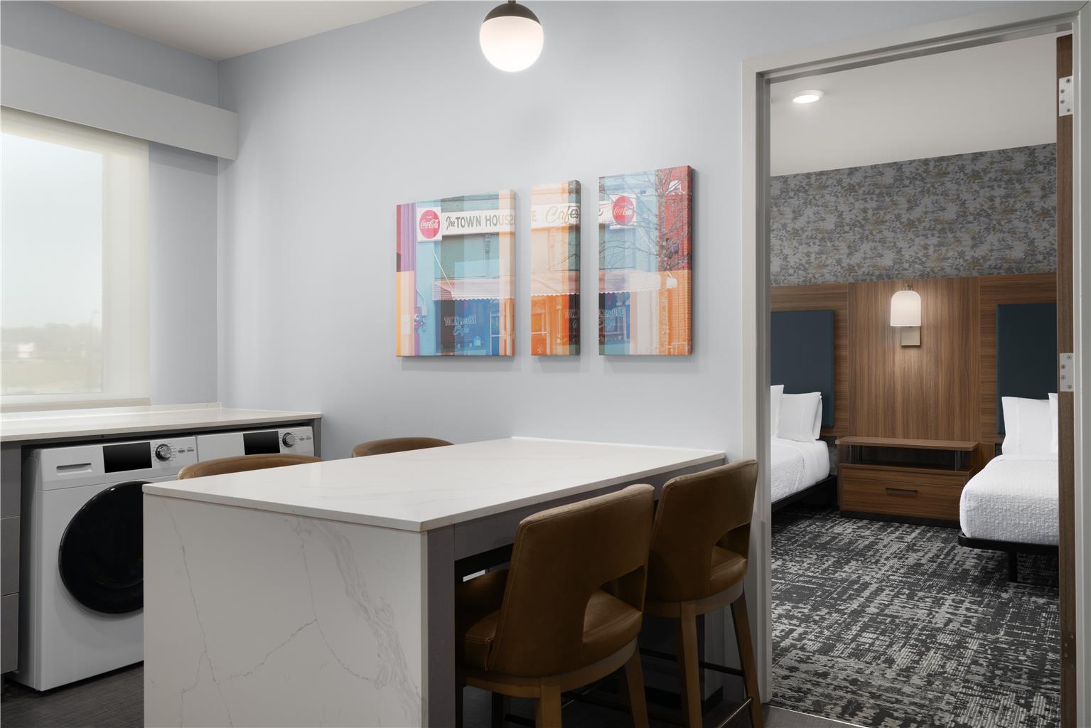 Guest room