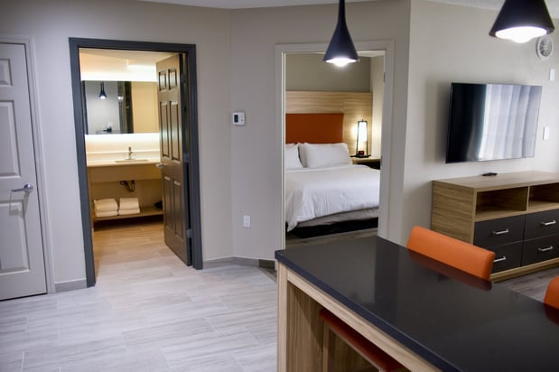 Images Candlewood Suites Harrisonburg by IHG