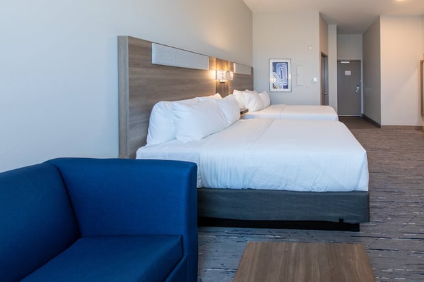 Images Holiday Inn Express & Suites Englewood - Denver South by IHG