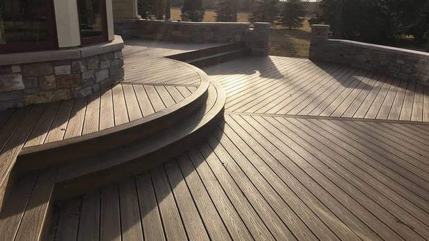 Images Mitchell Construction Custom Decks